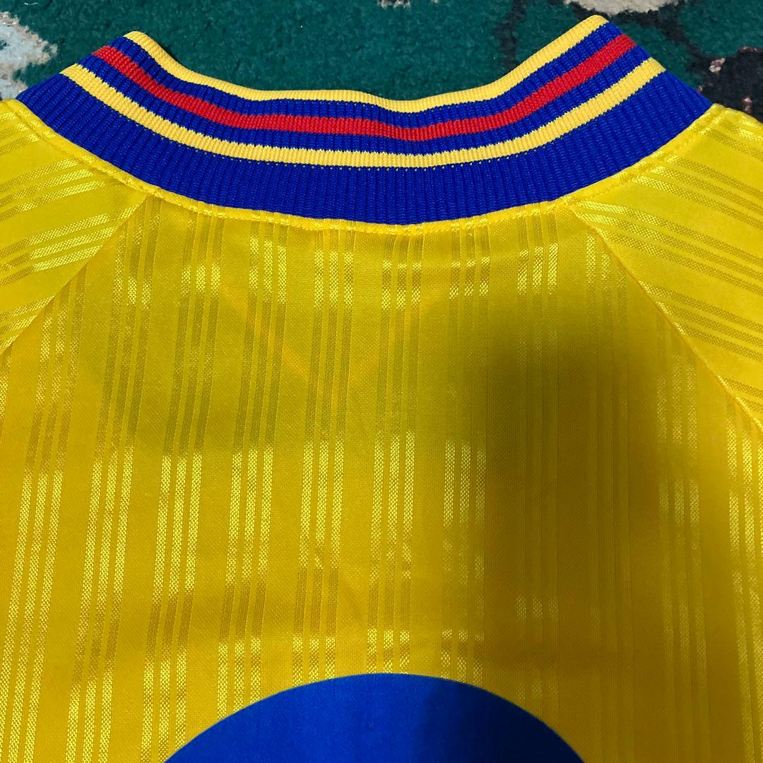デサント製 アディダス　サッカー ゲーム　シャツ　ユニフォーム　XO