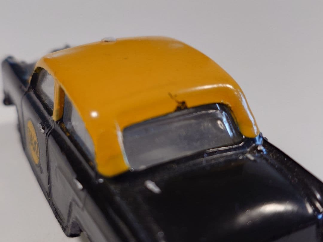 ミニカー Maxwell Ambassador Yelkew Cab