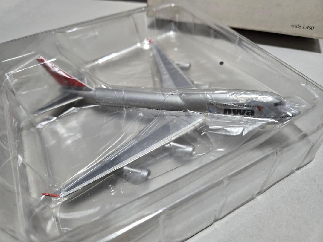 Navigator　1/400　B747-451　nwaノースウエスト　ジャンク
