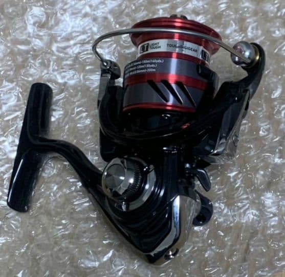 ダイワ　Daiwa　スピニングリール ニンジャ　2000