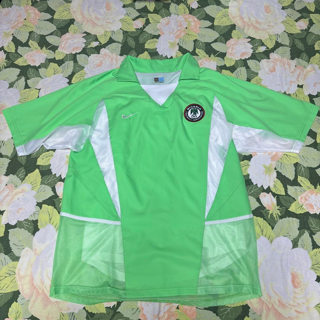 美品【値下げOK】NIKE 2002日韓W杯ナイジェリア代表サッカーシャツ M