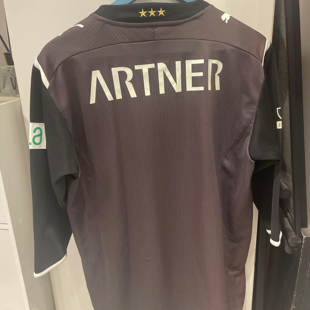 希少ジュビロ磐田 サッカーシャツ 黒　7部丈