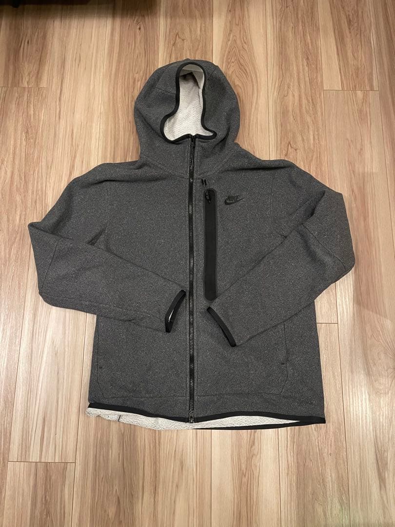 NIKE テックフリース　Lサイズ　週末値下げ！
