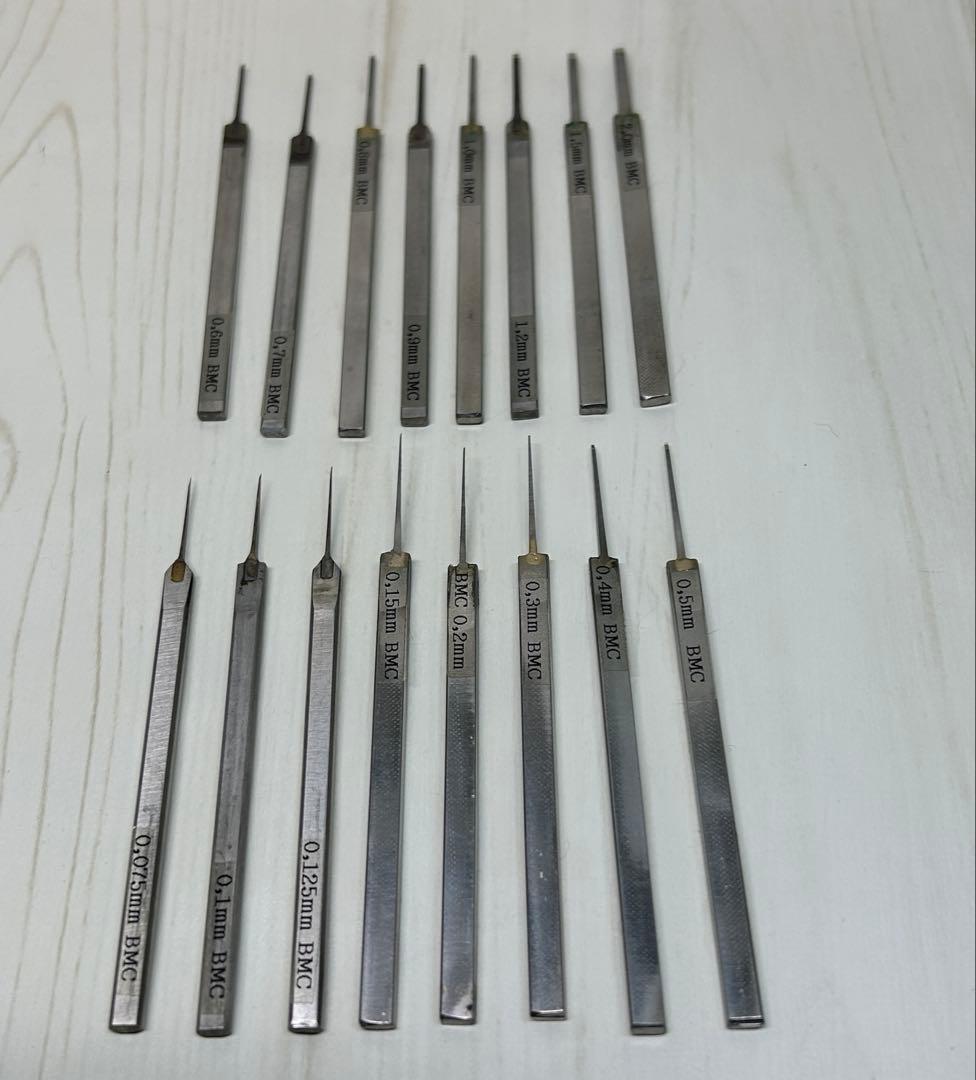 BMCタガネ 16本セット