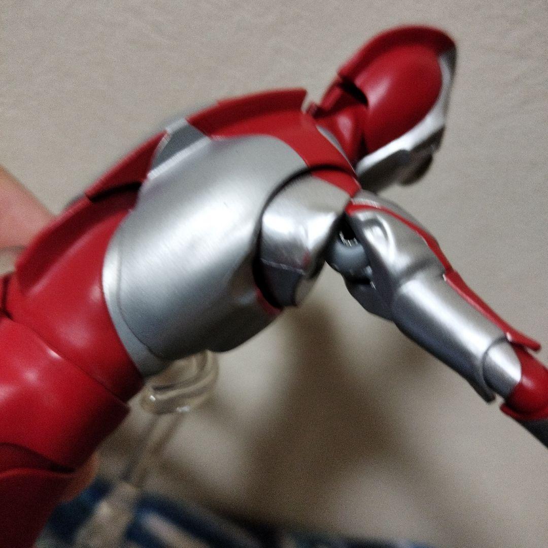 S.H.Figuarts 真骨彫製法　ウルトラマン