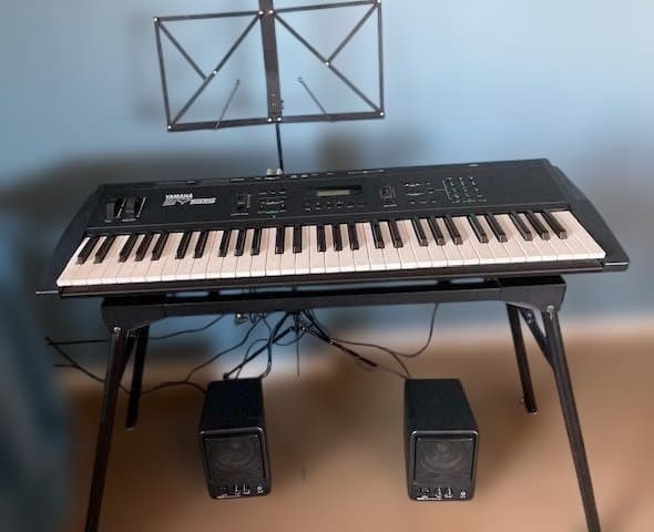 Yamaha SY55 シンセサイザー 61鍵 　キャリーケース付き