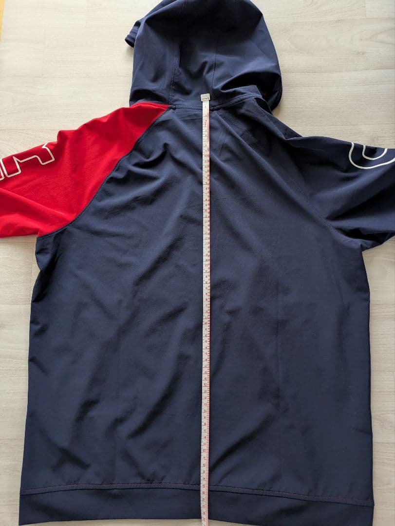 Under Armour フード付きジャケット ブルゾン　二枚組　薄手