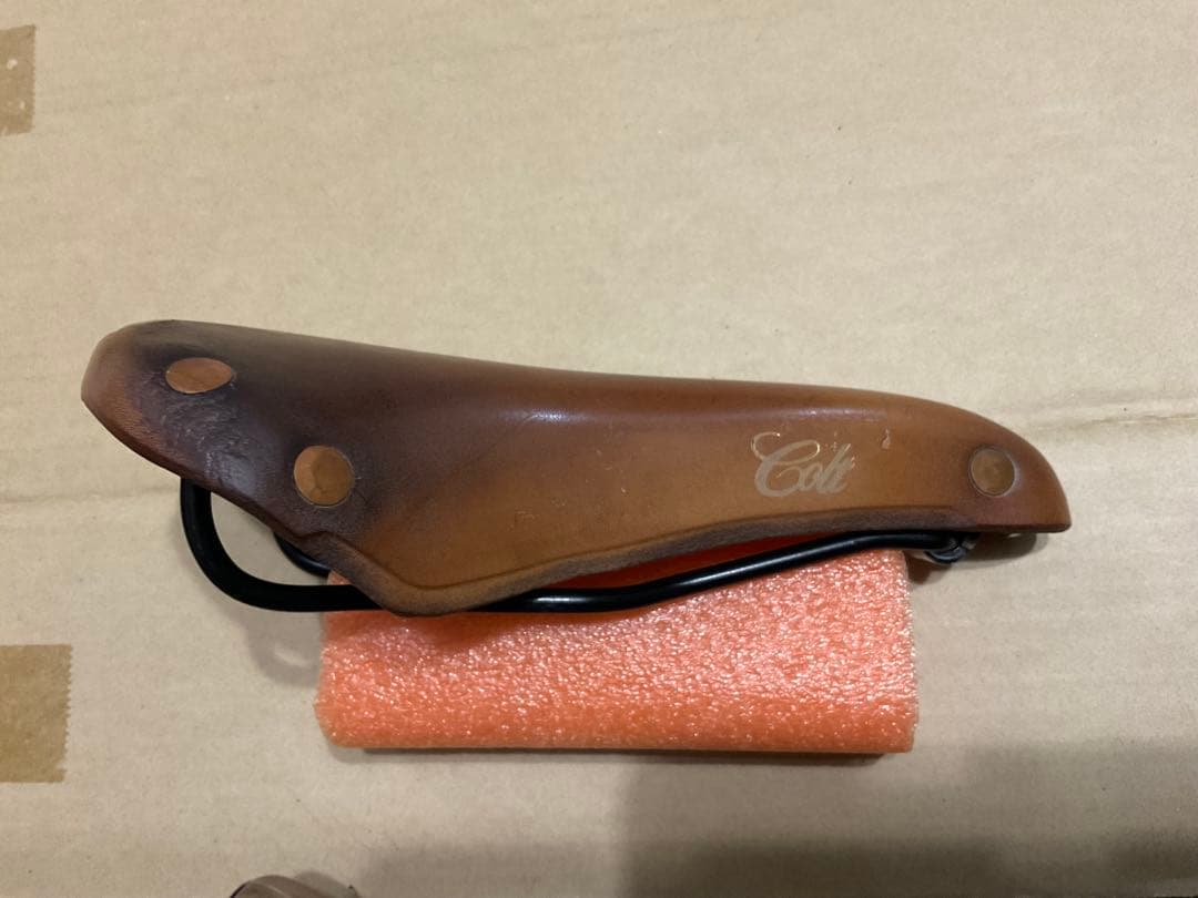 BROOKS COLT レザーサドル