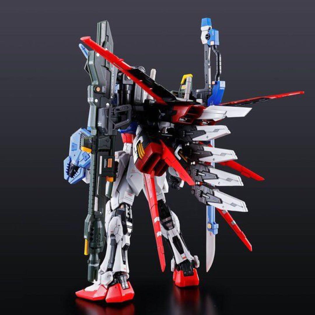 RG 1/144 パーフェクトストライクガンダム (組み立て式プラモデル)