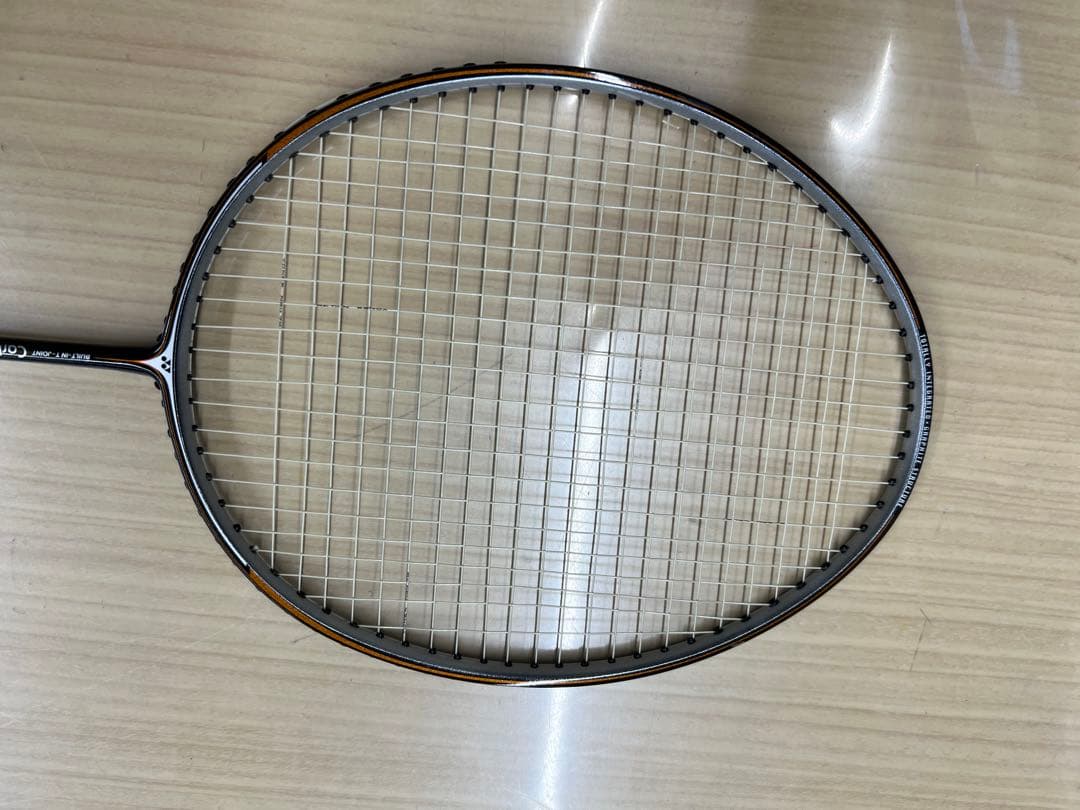 Carbonex 20 モデル　YONEX バドミントンラケット