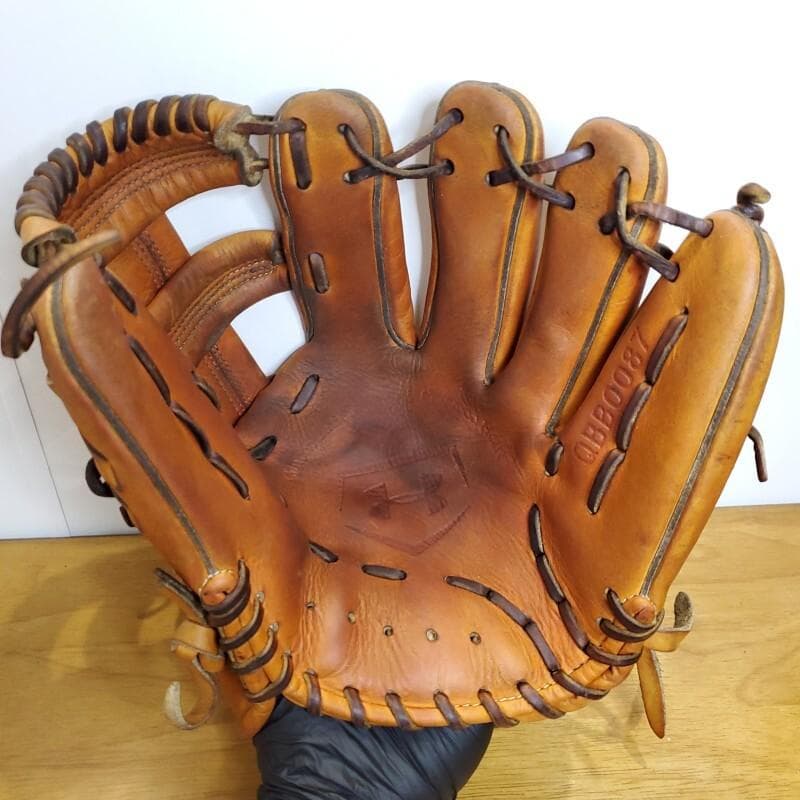 アンダーアーマー UA infielder 内野用 硬式グローブ