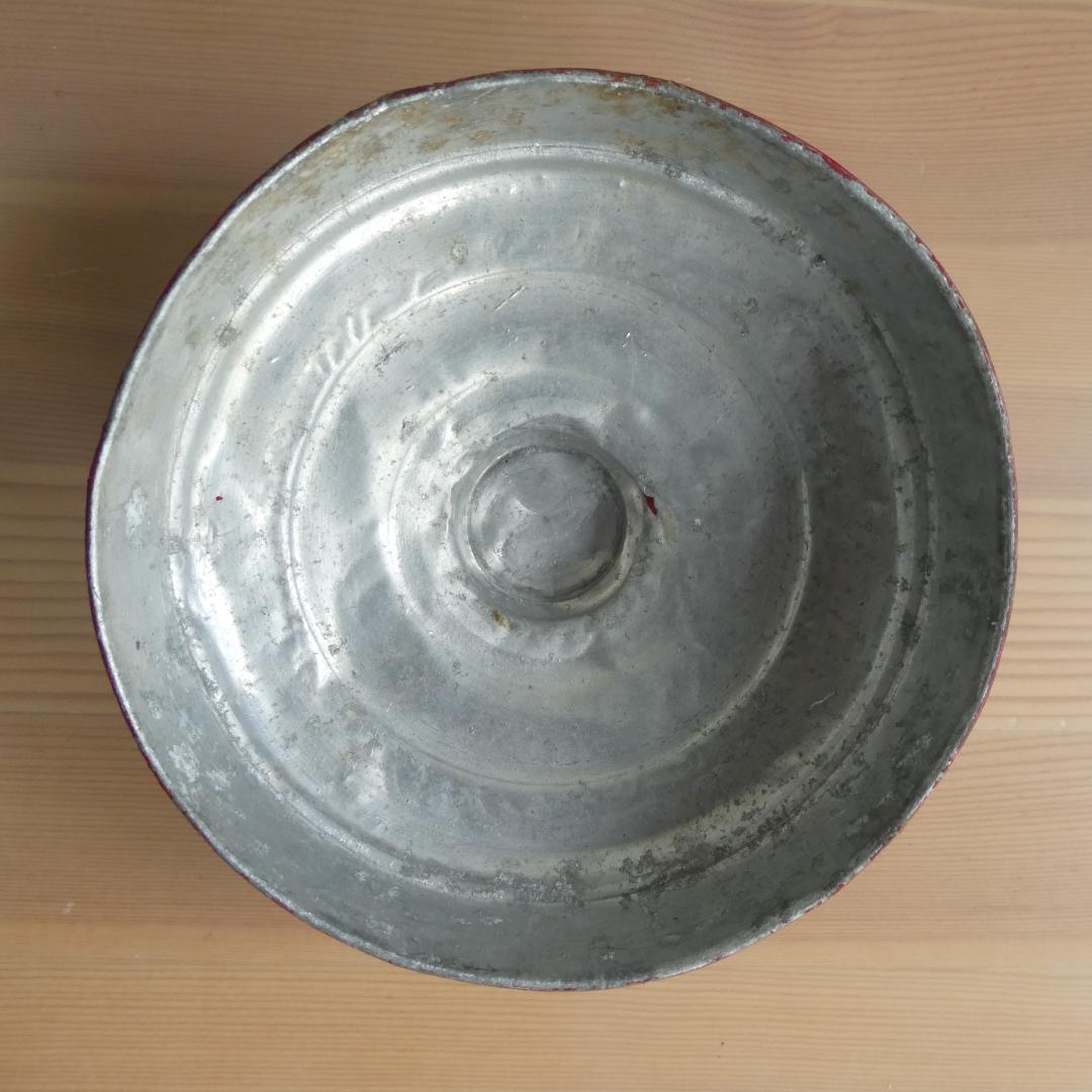 ガラス瓶　骨董　駄菓子屋　赤いアルミ製蓋付き　大きめ　高さ約33.5cm