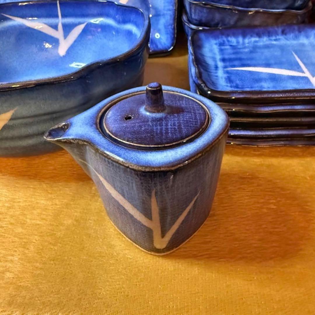超激安です。上品な青色笹模様　竹模様　食器19個セット　おまけ付き