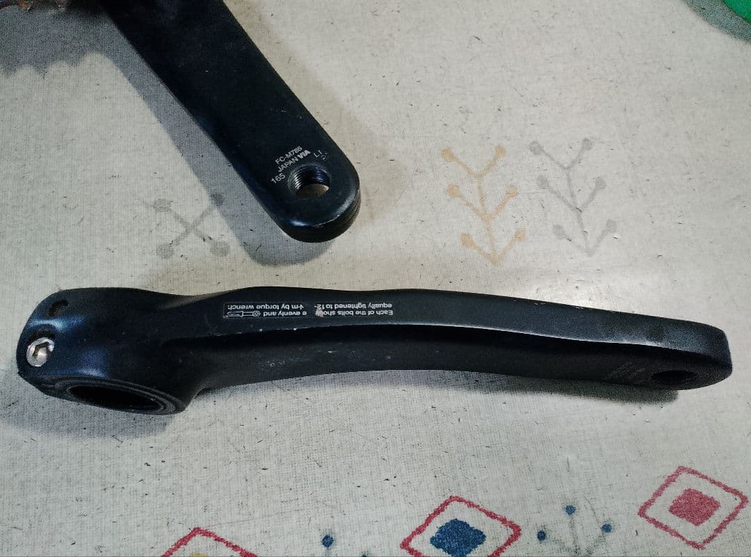クランクセット Shimano DEORE XT 38/24T 165mm