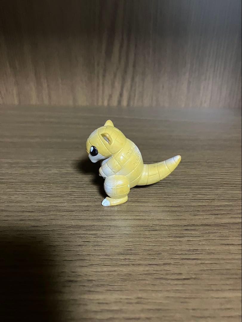 希少　顔違い　TOMY製 ポケモン　モンスターコレクション 初期　サンド