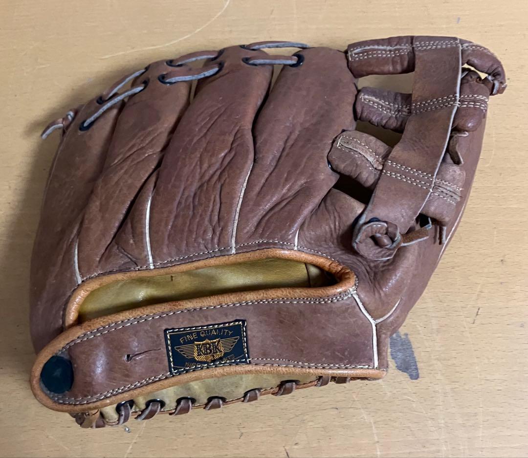 ①【野球グローブ】グローブ　ミット　4個まとめ売り　ヴィンテージ