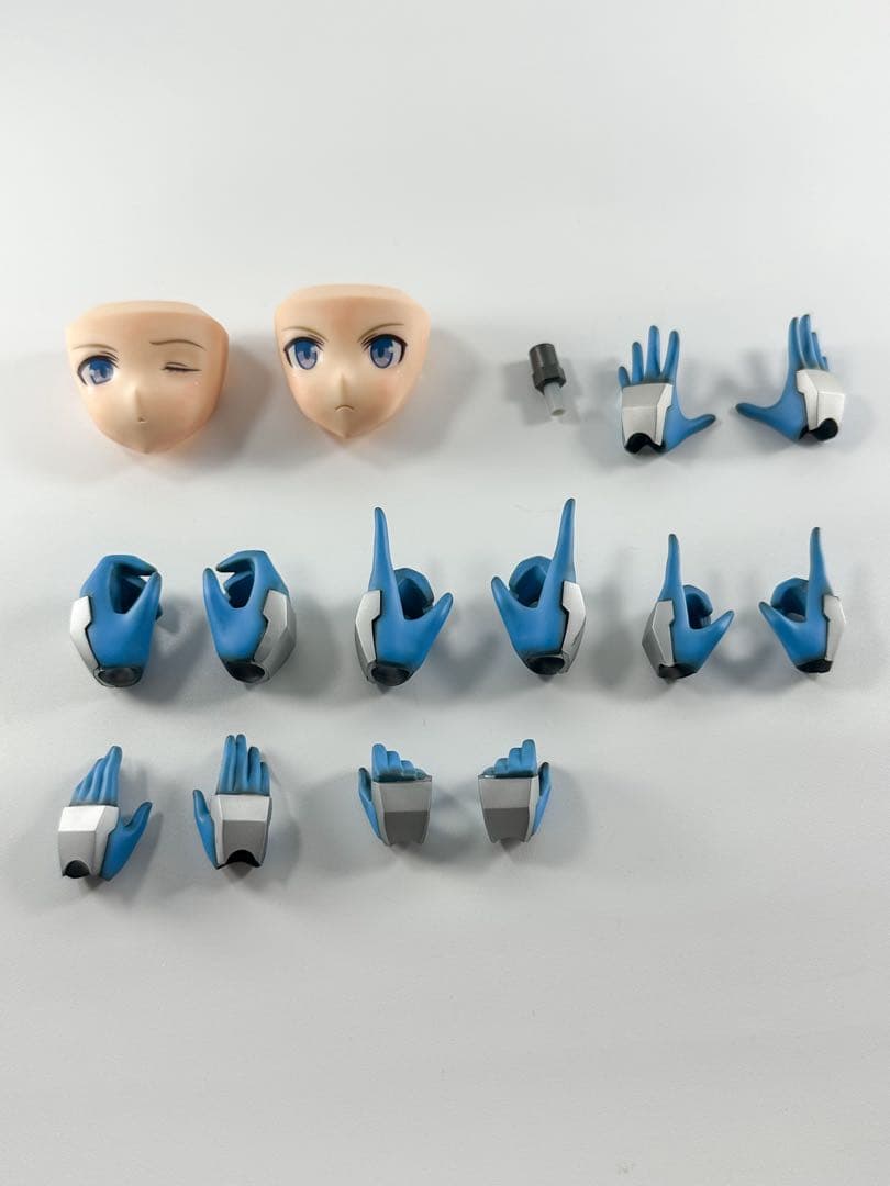 完成品　フレームアームズ・ガール轟雷(グランデ・スケール)