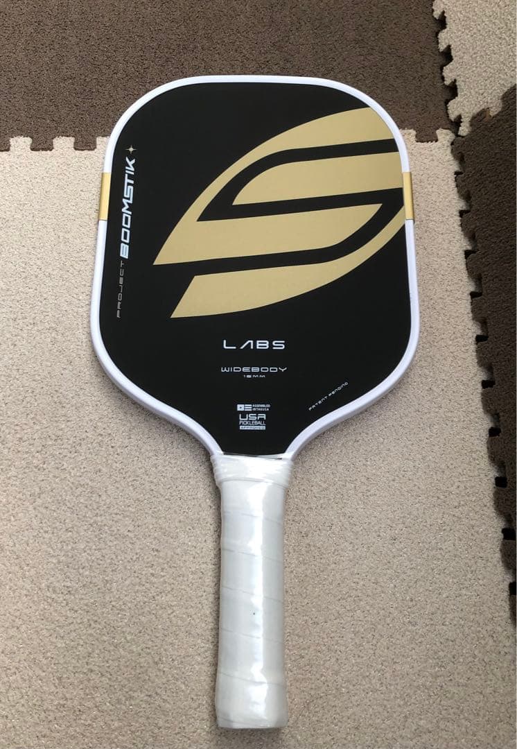 新品!!新色‼︎ 史上最も進化したパドル　BOOMSTLIKピックルボール ワイド