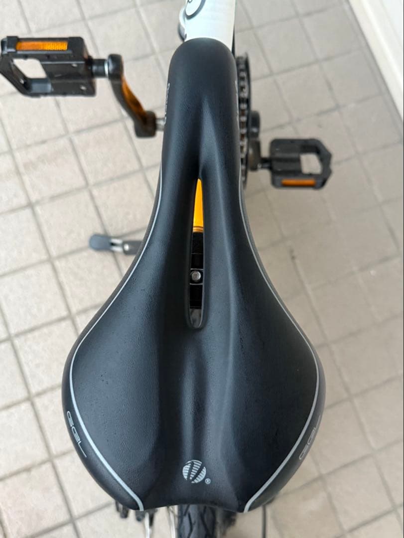 【新品未使用品】outre ワンポイントファイブ 自転車1.5輪車