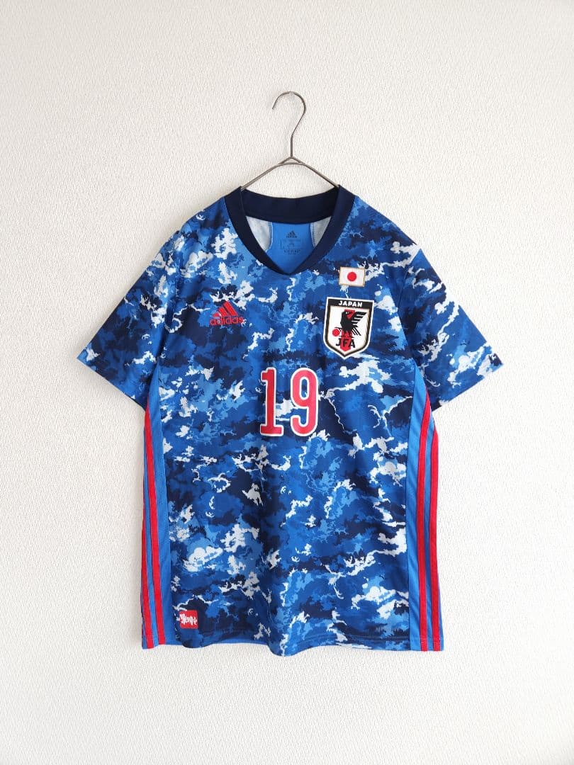 サッカー　ユニフォーム　SAKAI 　19 迷彩　青