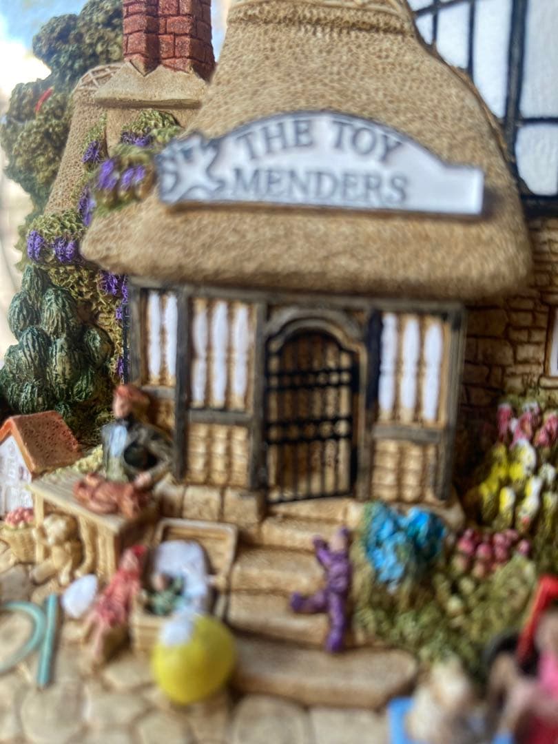 リリパットレーン　The Toy Mender's