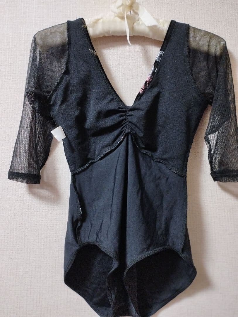 クラスイン　刺繍入りブラックバレエレオタード　レディースL