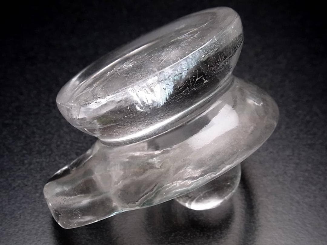 ネパール ガネッシュヒマール産 ヒマラヤ水晶製 シバリンガム 128g