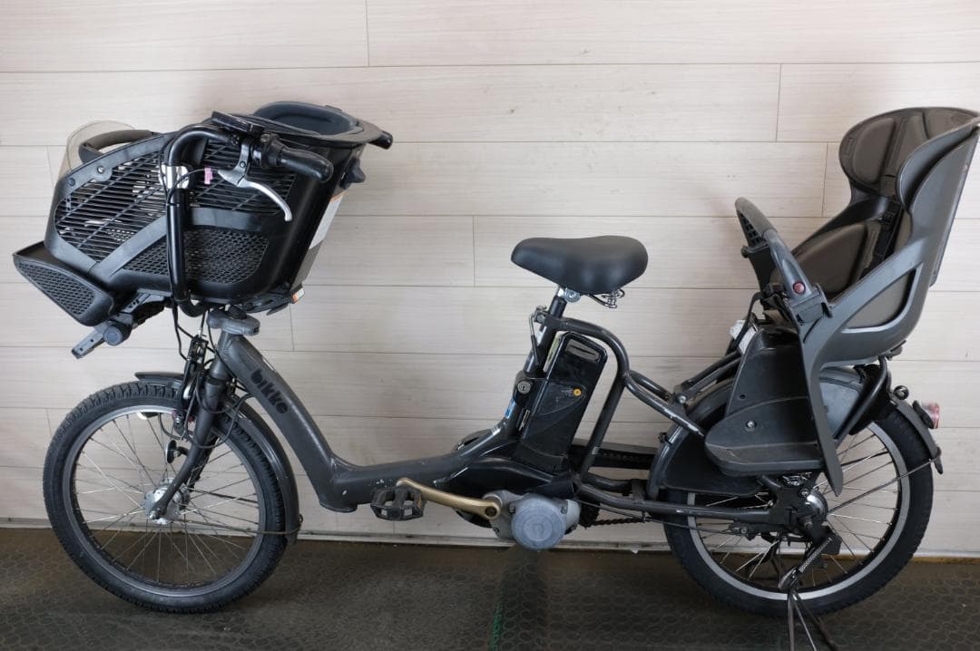BS 　Bikke　20インチ　3段　8.9Ah（5点灯）充電器あり