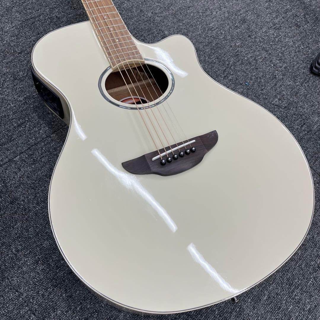 【11763】 【チューナー故障】 ヤマハ　APX600 エレアコ　ホワイト