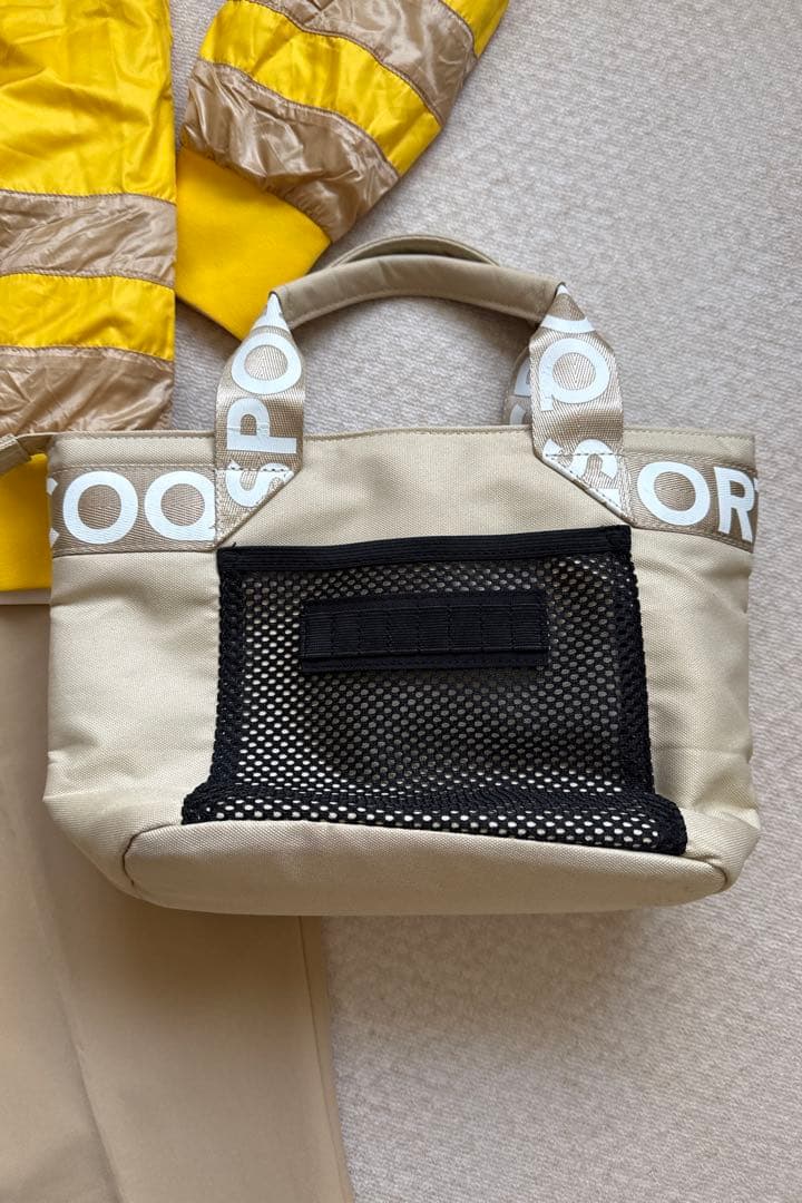 ルコック⭐︎イエローVネックトップスとベージュパンツとカートバッグ3点セット