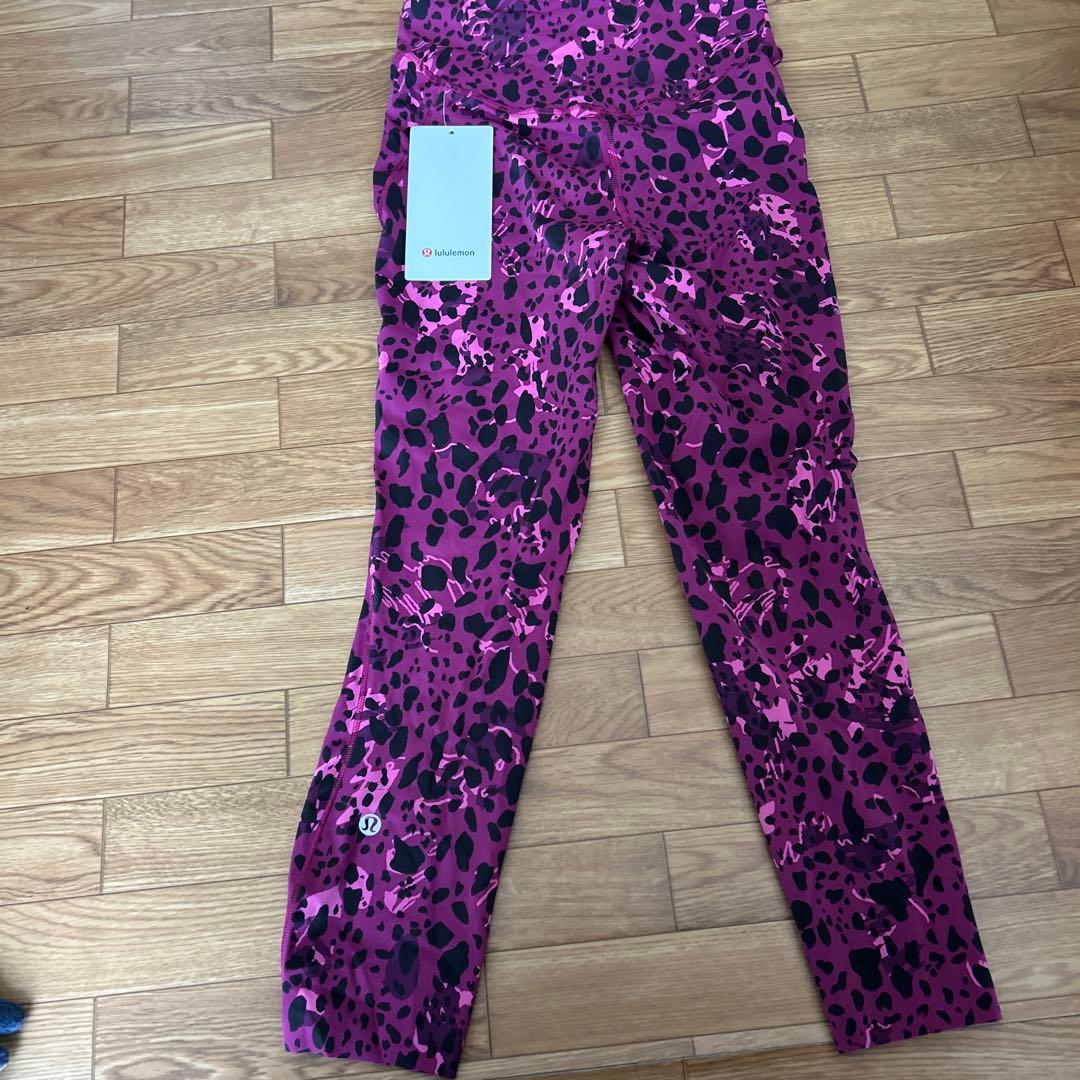Lululemon ヨガレギンス　サイズ4