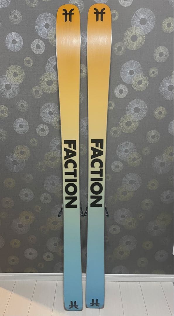 美品使用1度　FACTION prodigy2 グリフォン　板ビンディングセット