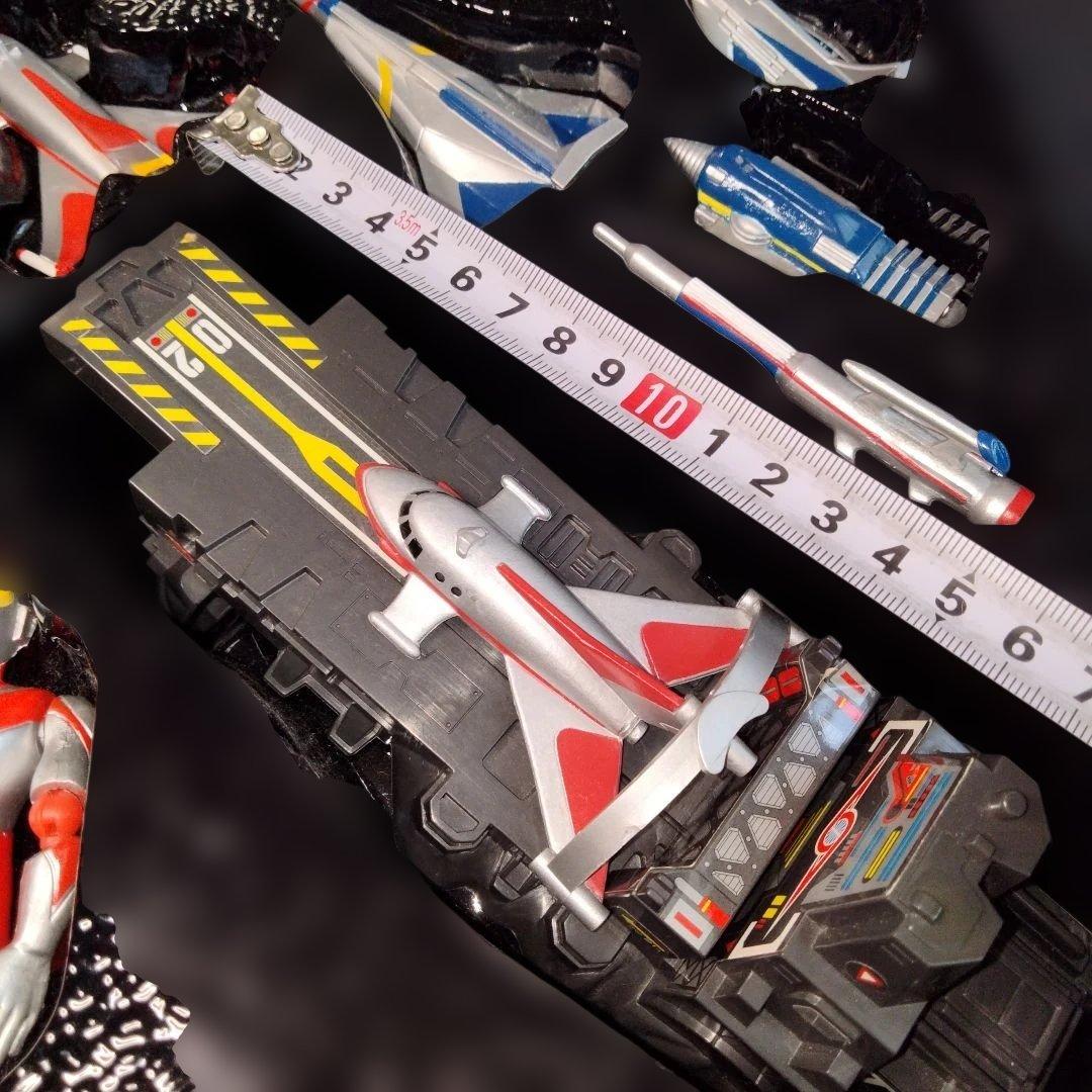 １９９５年発売　ウルトラマン　出撃！！　ウルトラメカセレクション