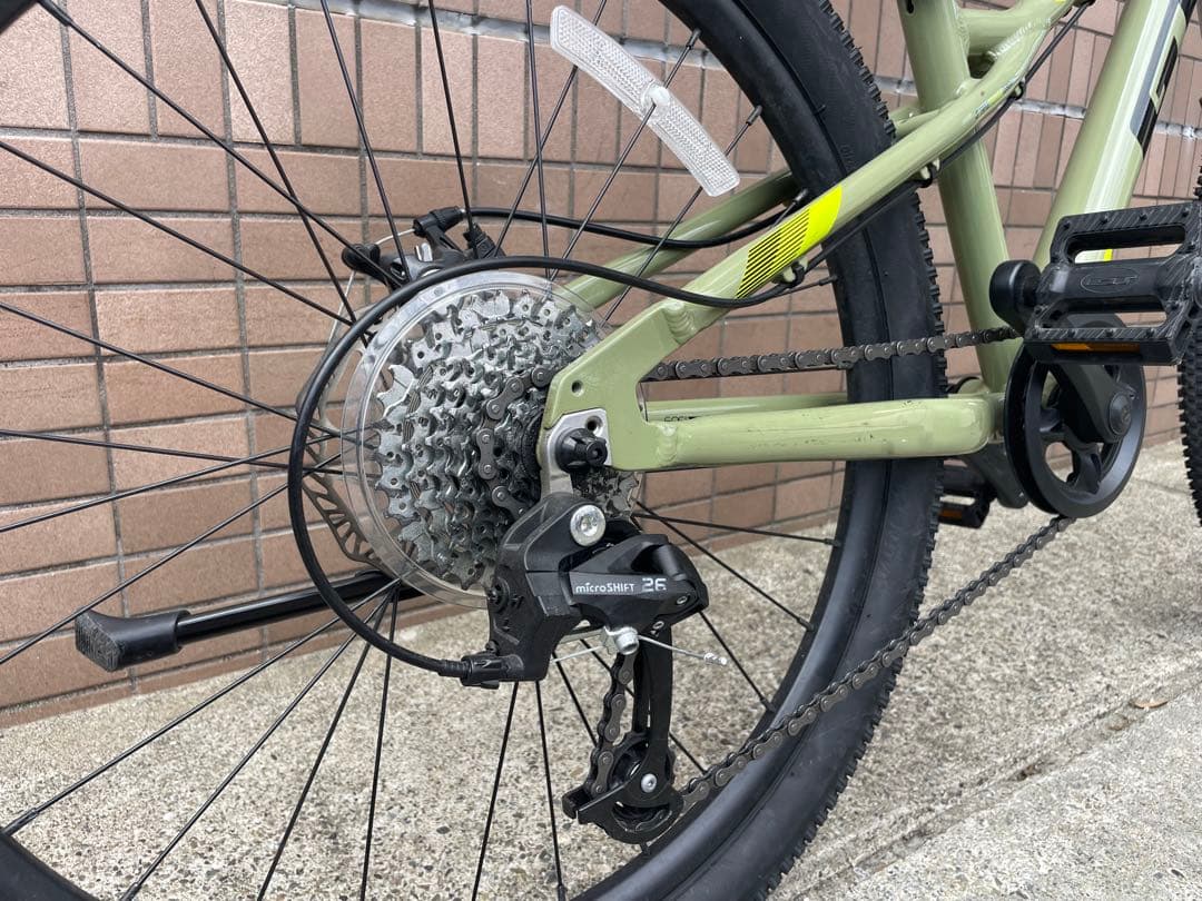 GT 24インチ マウンテンバイク GT Stomper Ace 24
