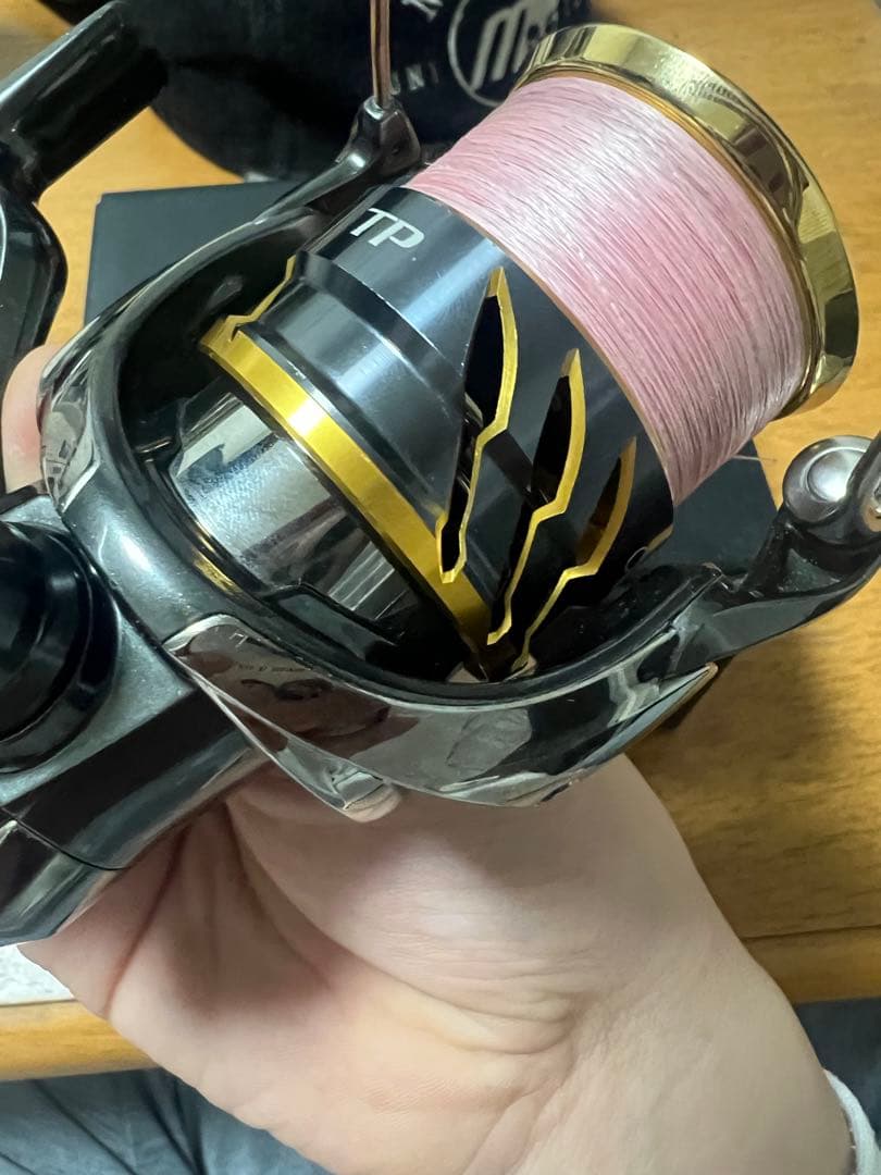 SHIMANO TWIN POWER C3000-D スピニングリール
