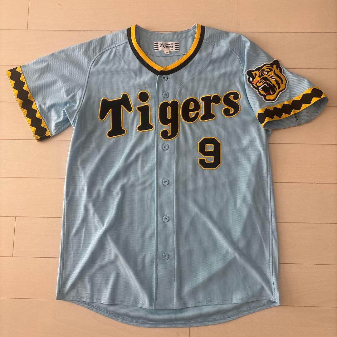 阪神タイガース　復刻レプリカユニフォームＬ（未使用）
