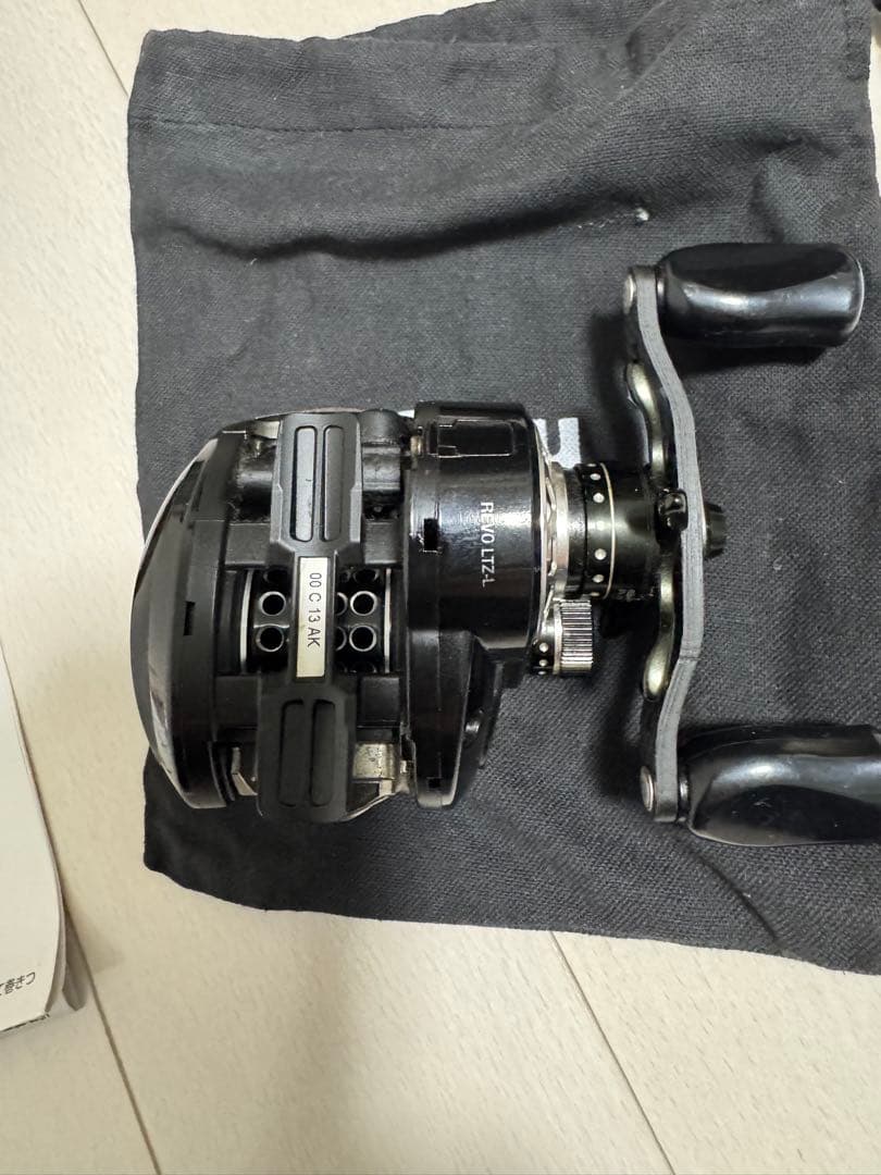 アブガルシア レボ　LTZ AE74 レーシング　レフトハンドル