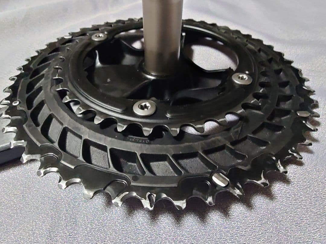 SHIMANO 105 FC-R7100 ギアクランク　165mm 50/34