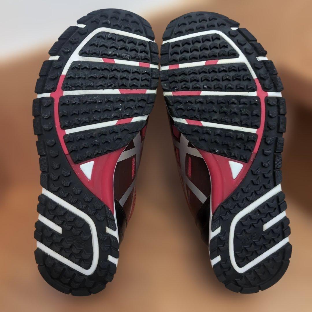 アシックス　スノーターサー　ASICS