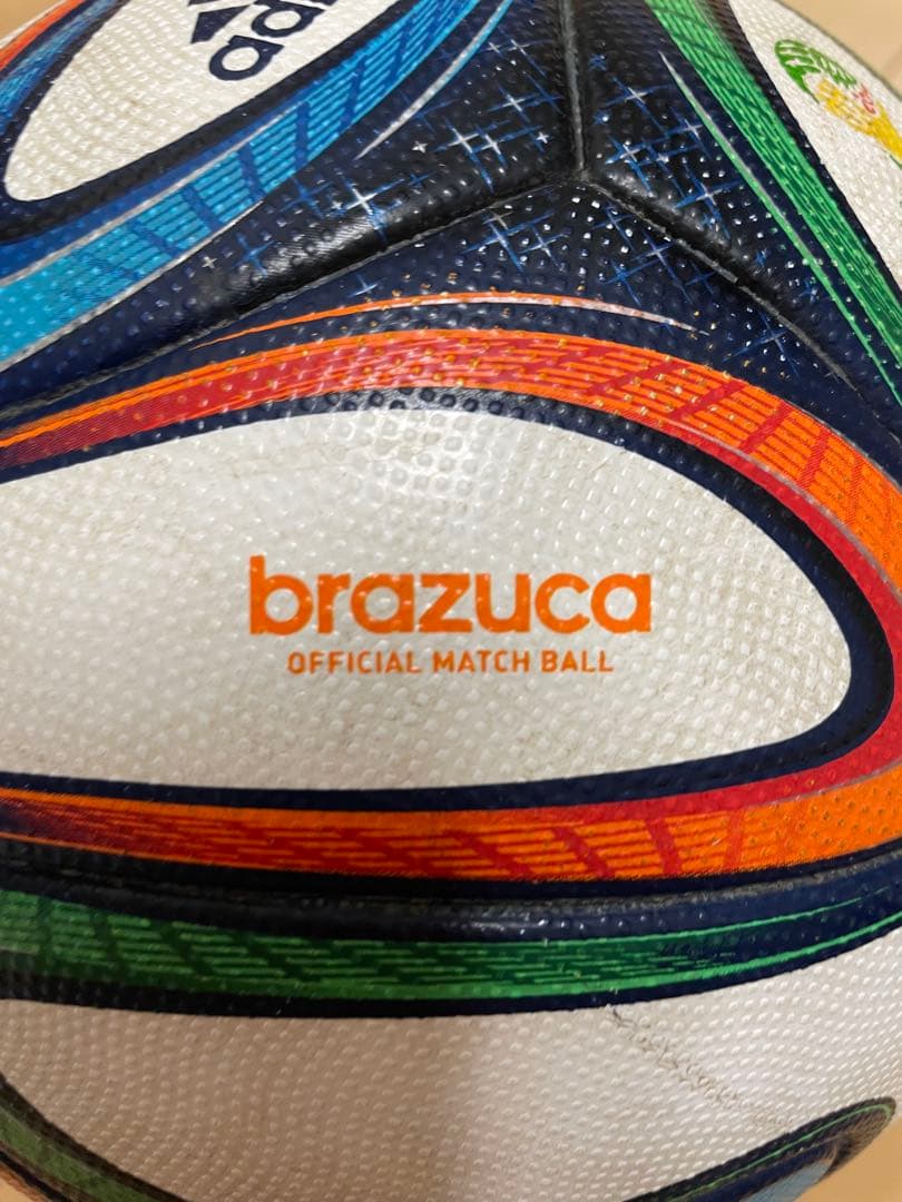 空気漏れ無し ブラズーカ adidas サッカーボール ワールドカップ 5号球