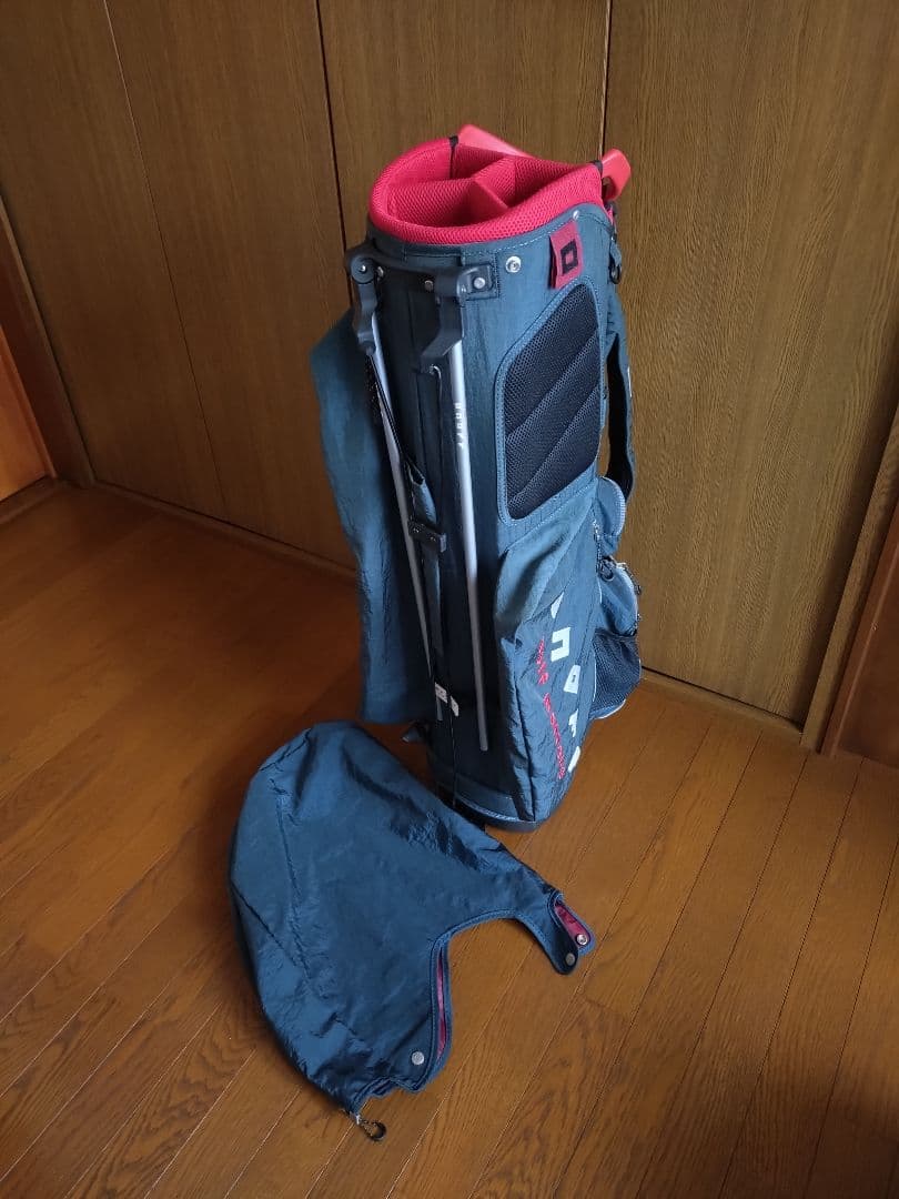 【美品・値下げしました】オノフスタンドキャディバッグ OB0322