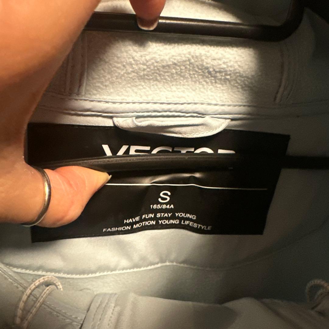 VECTOR フード付きジャケットとパンツセット