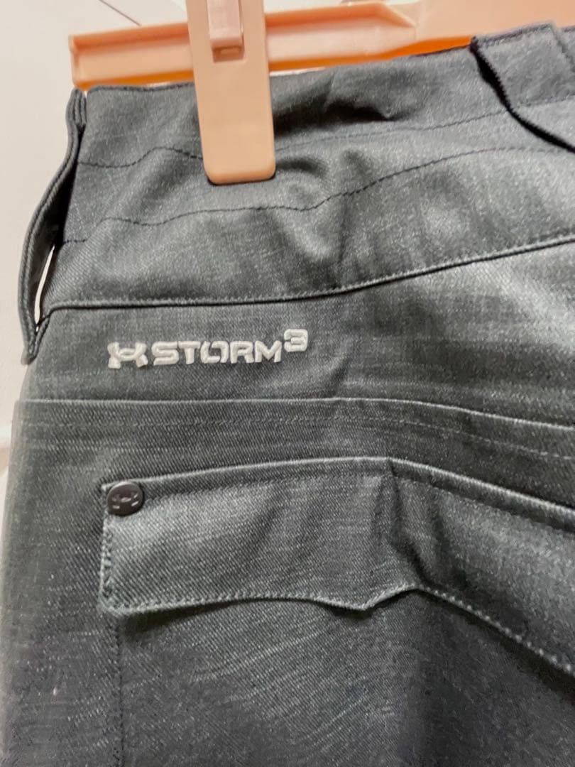最終価格新品未使用SM Under Armour STORM スノーボウェア