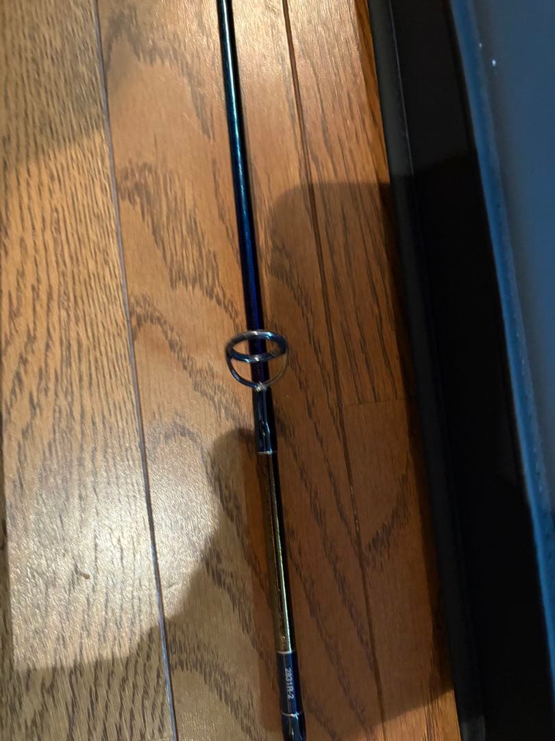 【微使用品】ワールドシャウラリミテッド　2831R-2