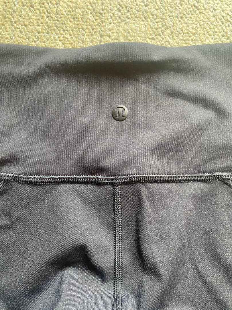 Lululemon ヨガパンツ ブラック