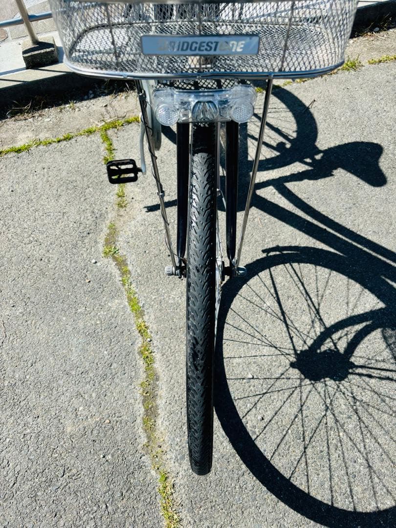 愛知県一宮市受取条件　アルベルト　自転車　L型　27インチ　鍵3本　黒色ブラック