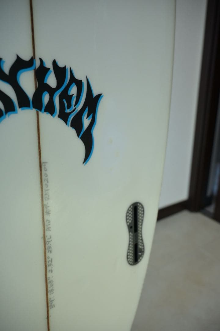 Lost サーフボードD 2.0 5'9\" 25.9L