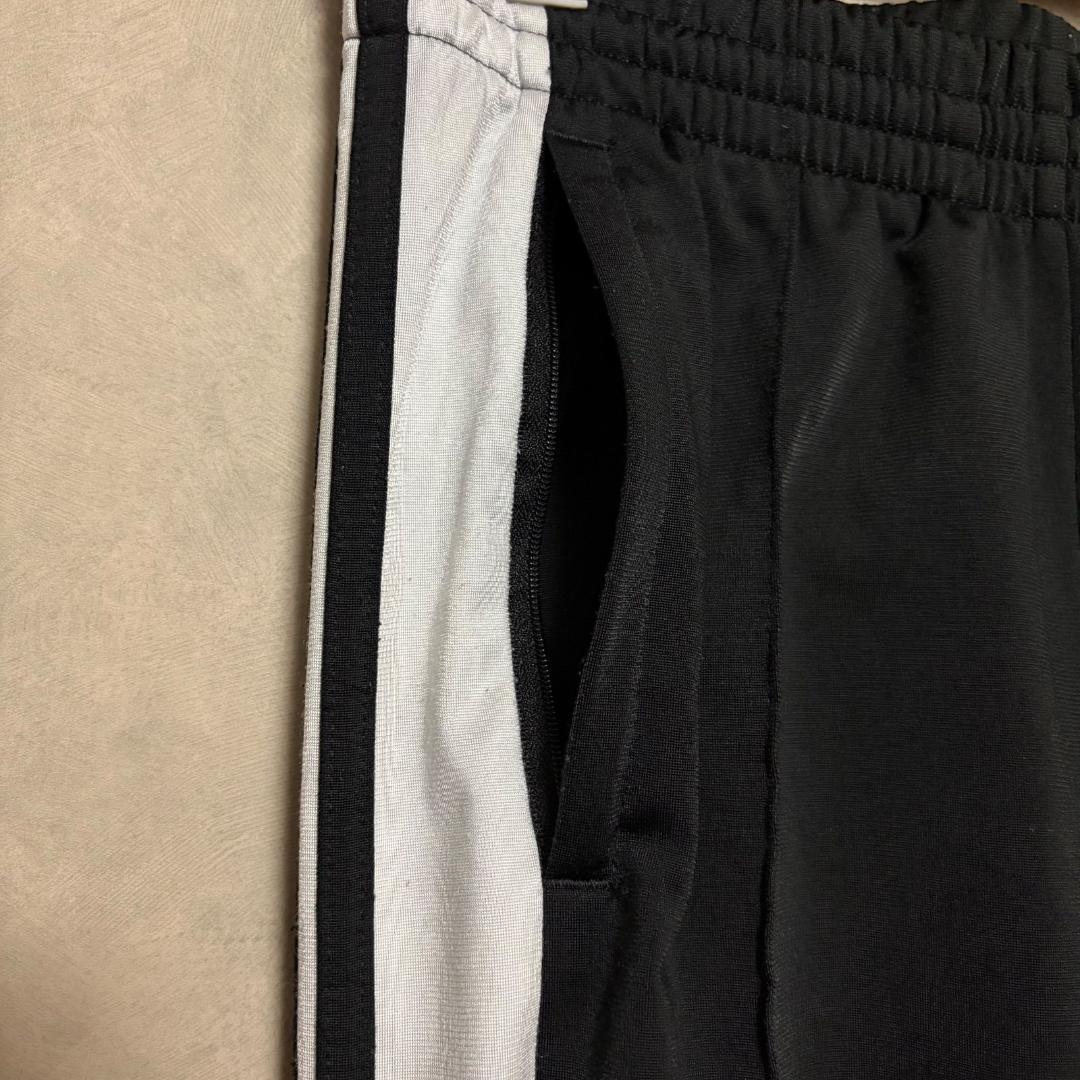 ブラックピンク着用 adidas アディダス トラックパンツ アディブレイク