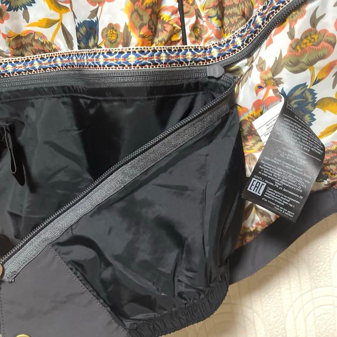 バートン♣︎防水性スノーボードウエアー　ジャケット XSサイズ