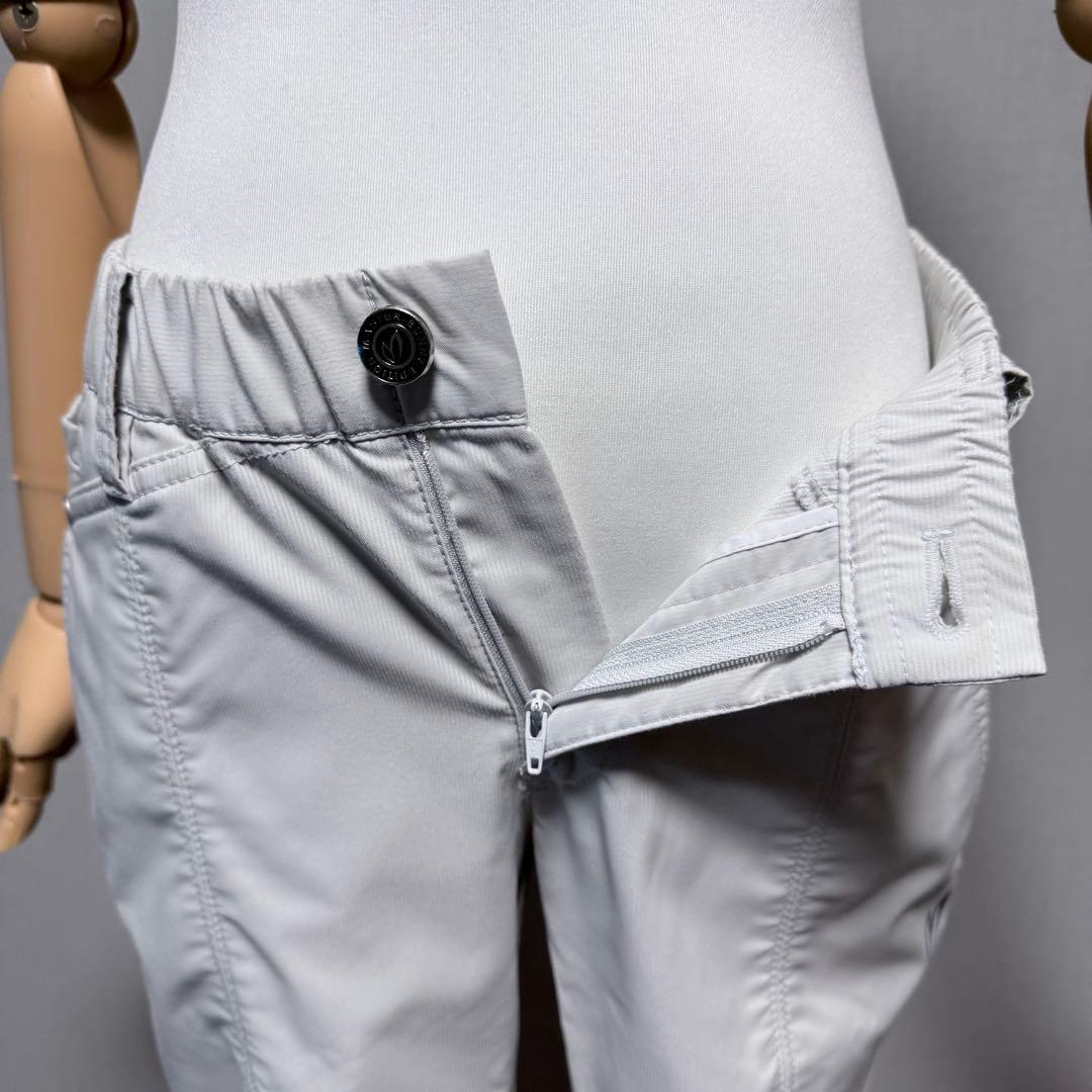 美品　マスターバニー ゴルフパンツ 0ライトグレー 立体裁断　春　パーリーゲイツ